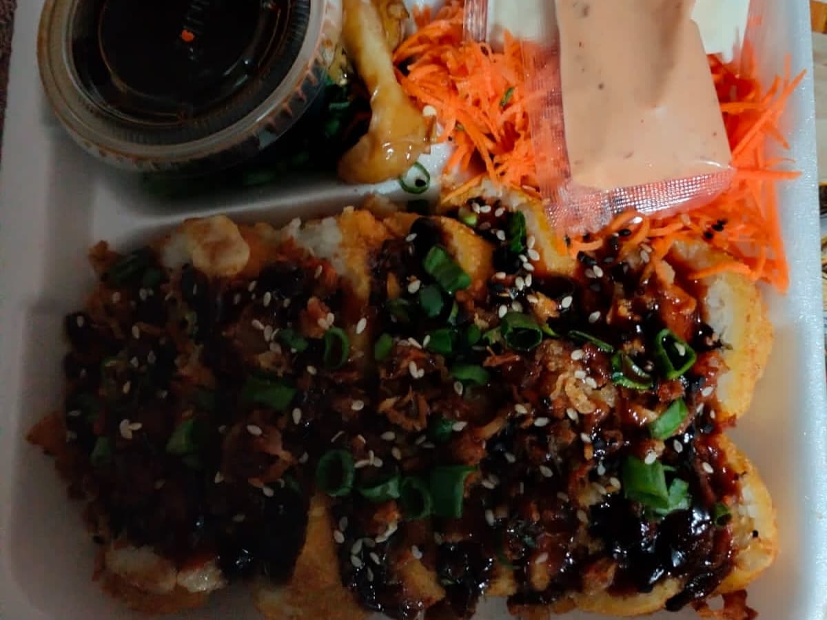 Amm nikkori sushi,boneles y snacks