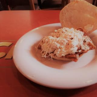 Torta de Chilaquiles Sencilla
