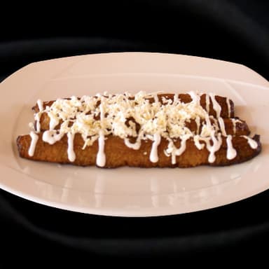 Plátano Frito con Queso y Crema