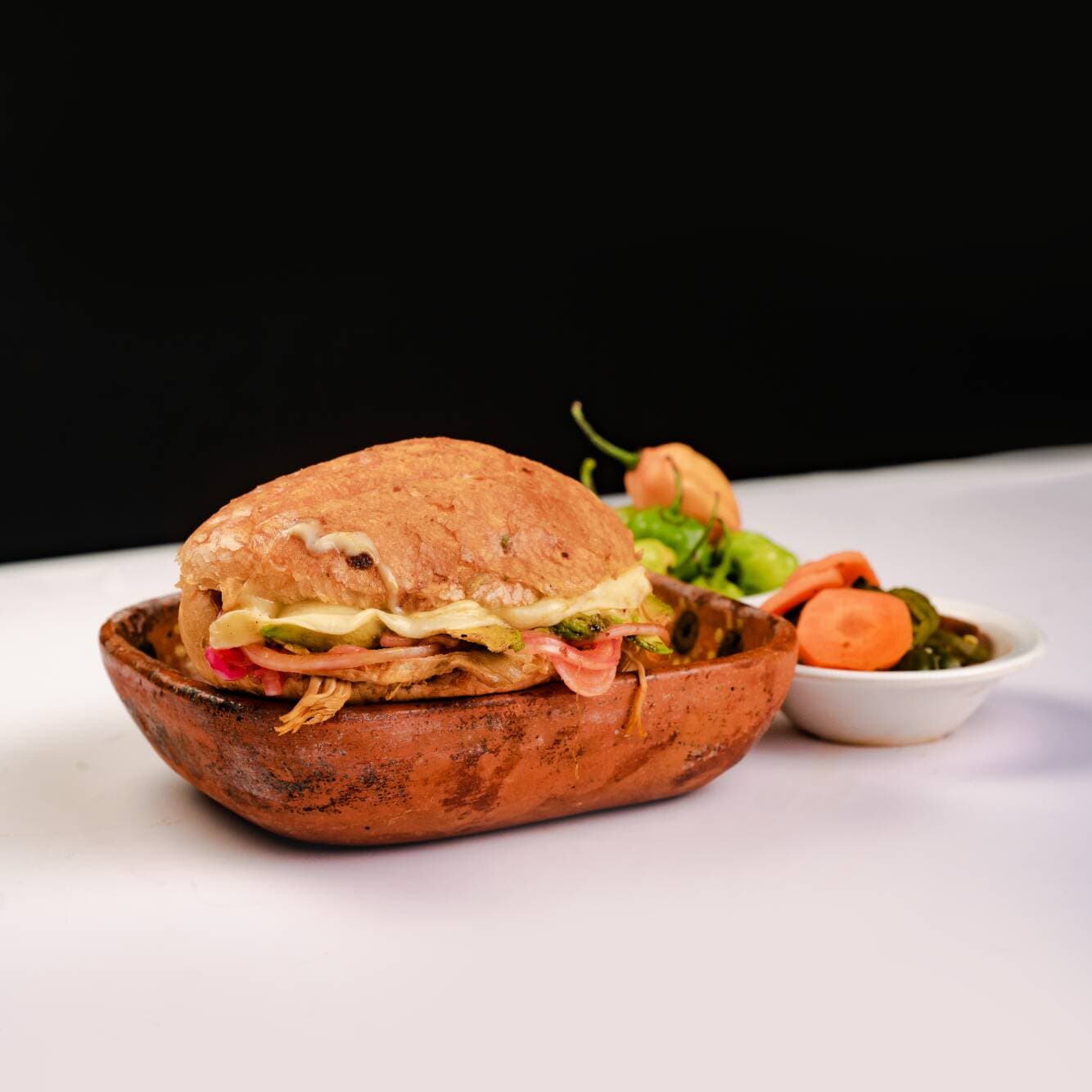 Torta Suprema de Cochinita Pibil