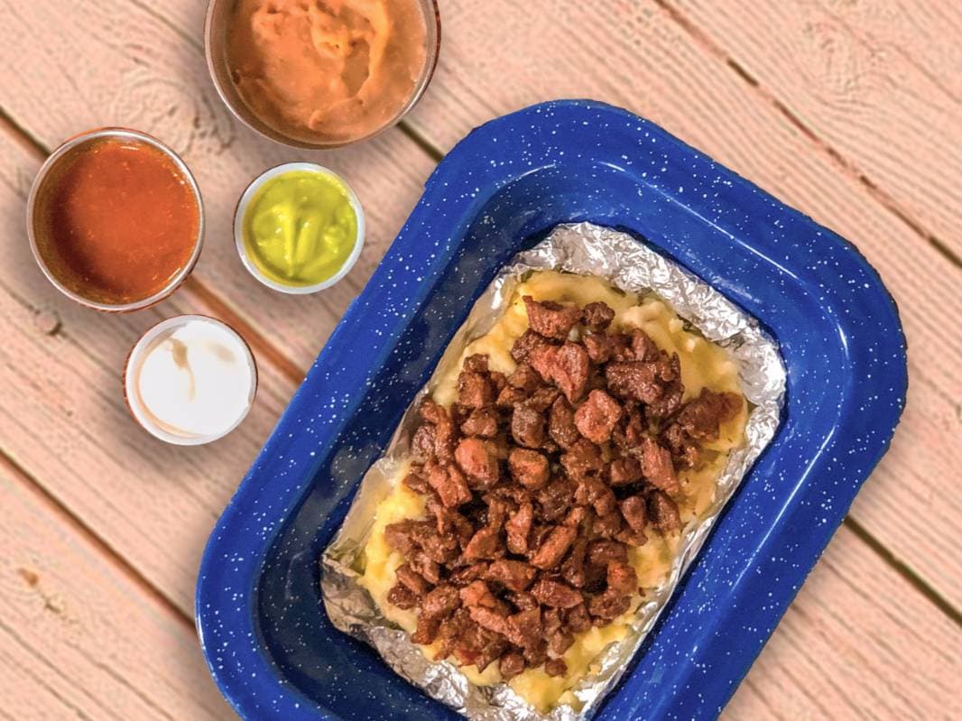 Papa Asada con Carne