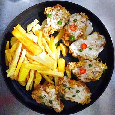 Alitas en salsa x 6 unid