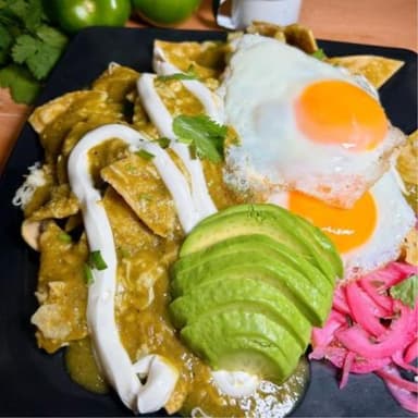 CHILAQUILES