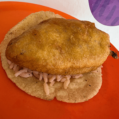 TACO DE CHILE RELLENO