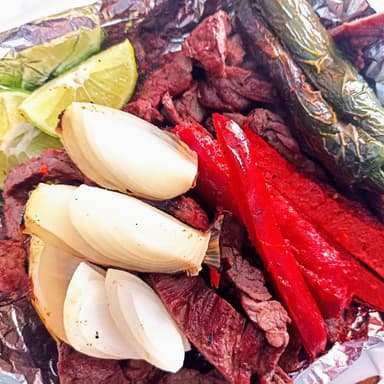 Viernes Mix Carne y Costilla (P/2) Solo Efectivo