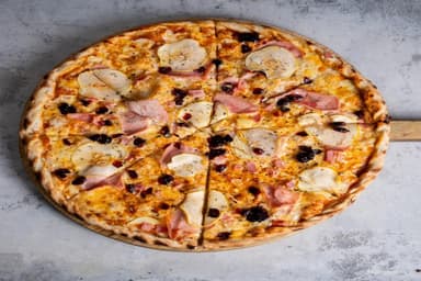PIZZA BELLA.