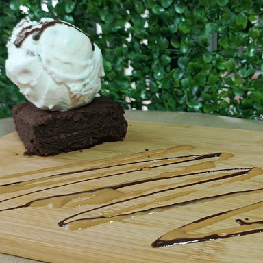Brownie con Helado Super Promo