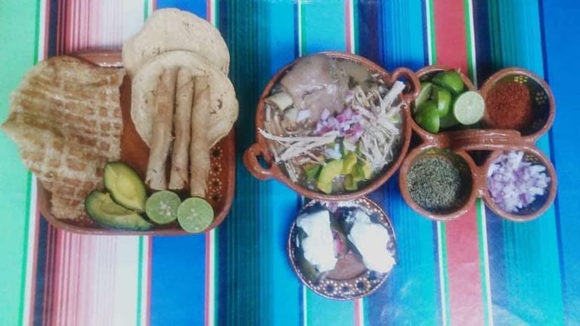 La comadre de Guerrero Especialista en Tamales y Atole .