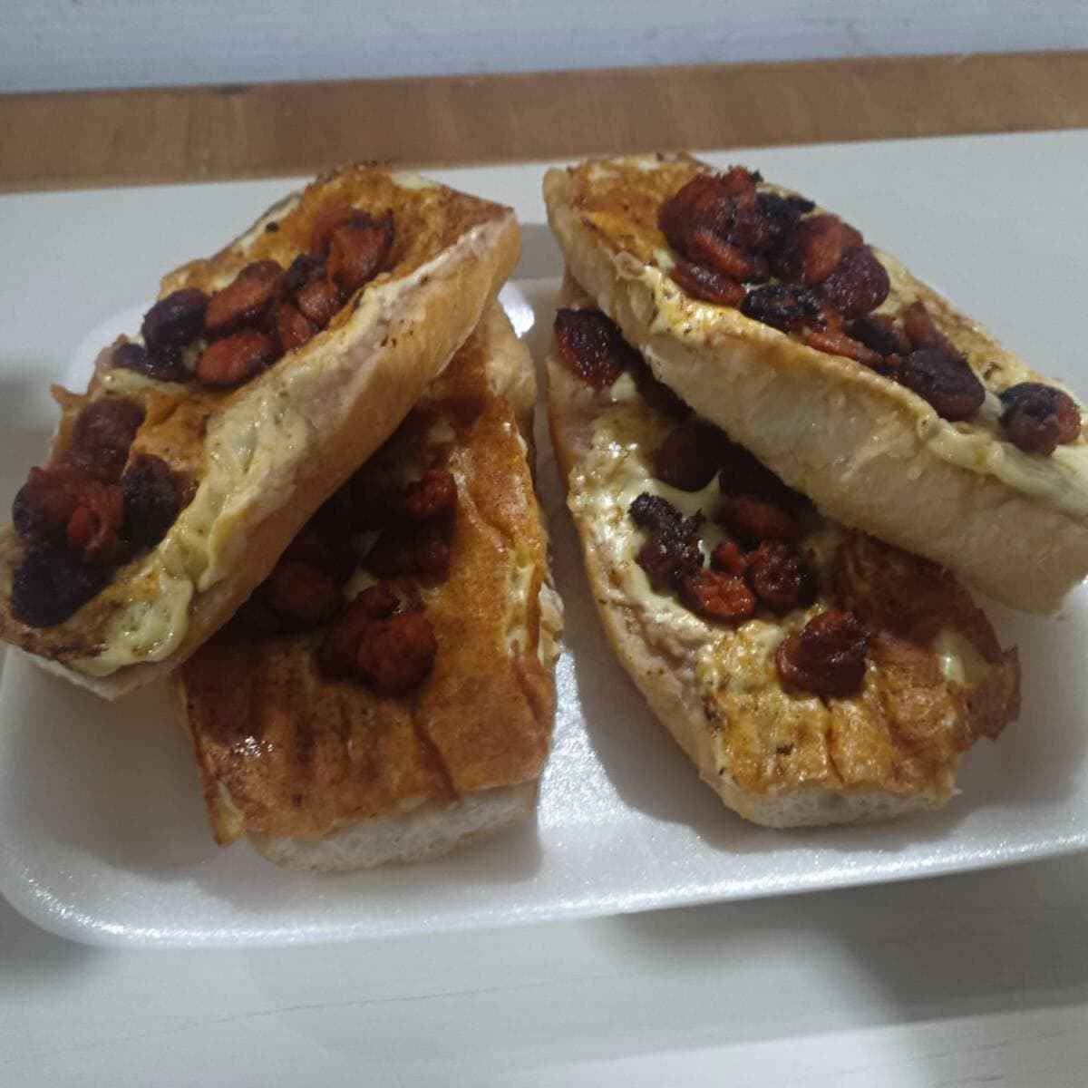Molletes con Chistorra