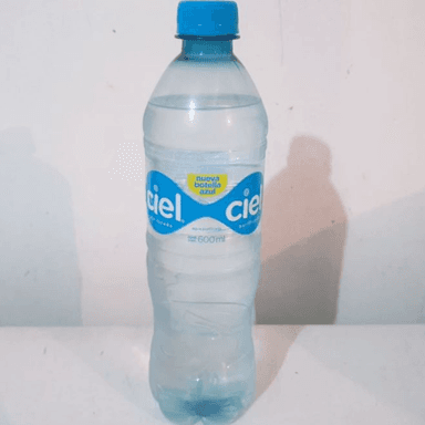 Agua Natural 600 ml (Ciel)