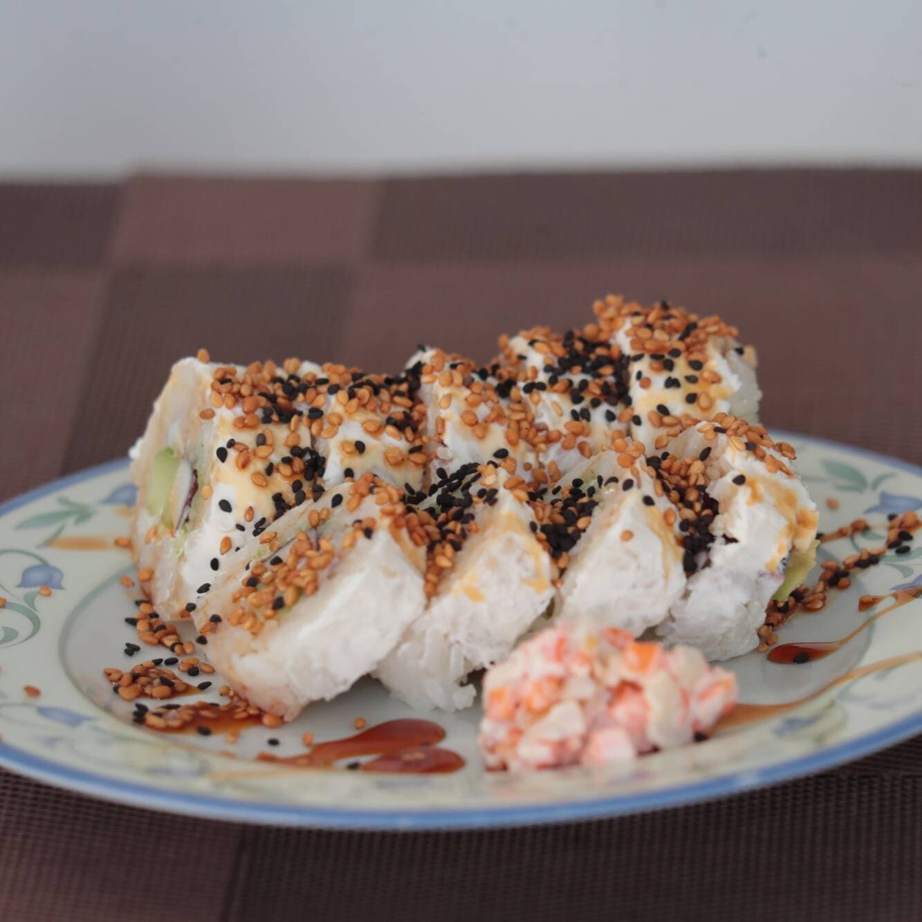 Sushi Queso-Crema Combinado