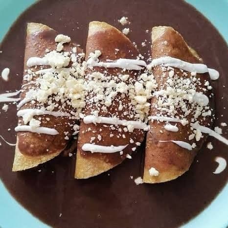 Enfrijoladas