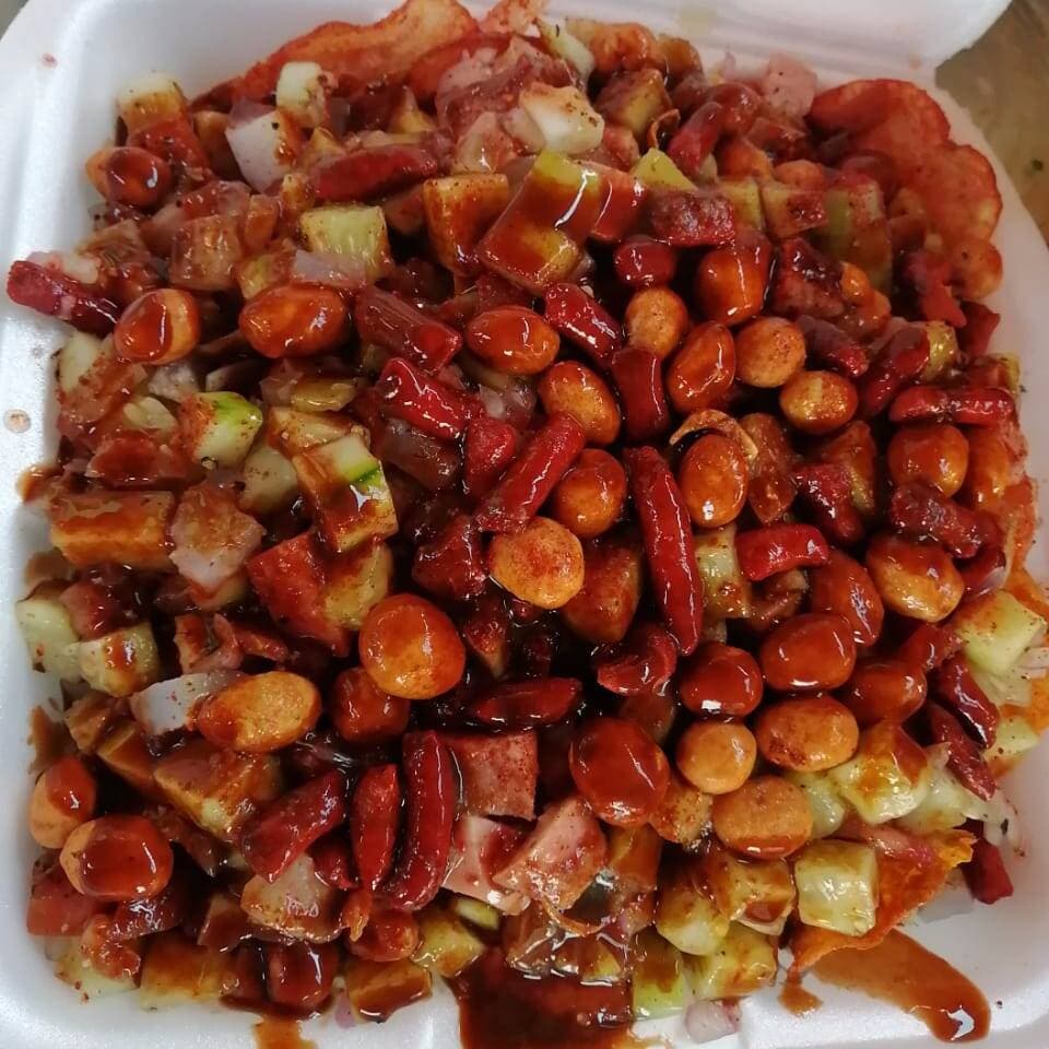 Charola de Salchicha y Cuerito (2 personas)