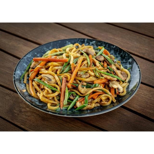 YAKI UDON VEGETALES