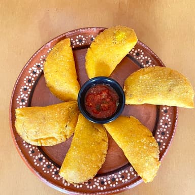 Empanada Orden por 3 Unidades