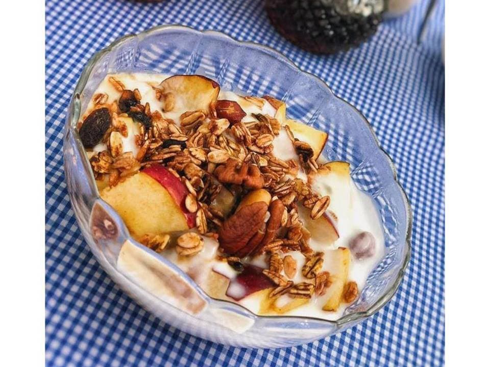Fruta con Yogurt