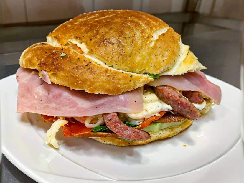 Cemitas "Lolis"