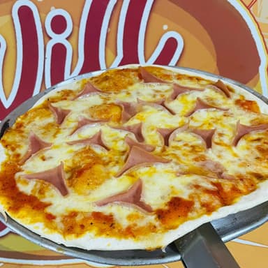 Pizza Jamon y Queso Pequeña