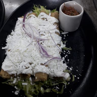 Flautas de Picaña