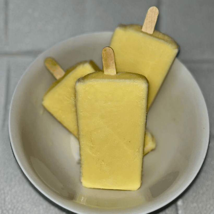 PALETA DE ROMPOPE