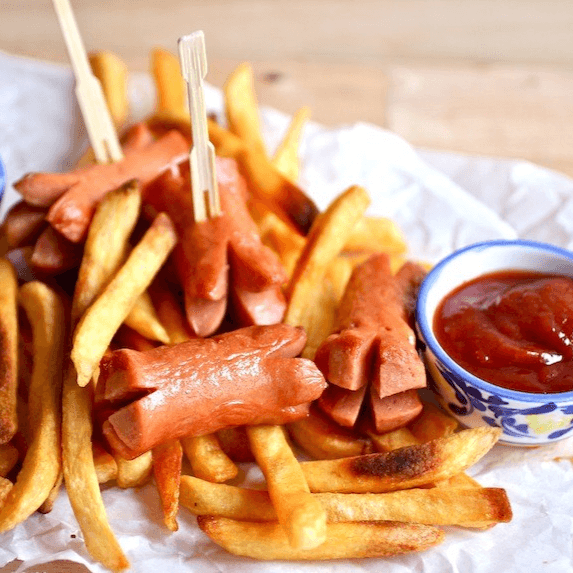 Salchipapas