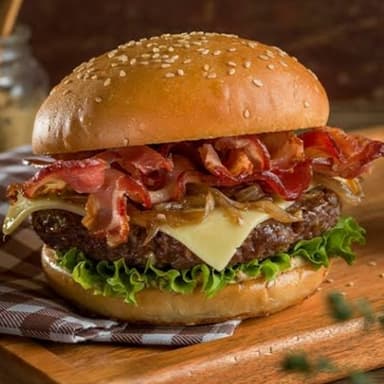 HAMBURGUESA  TRIPLE TOCINO 🤑 + POSTRE GRATIS