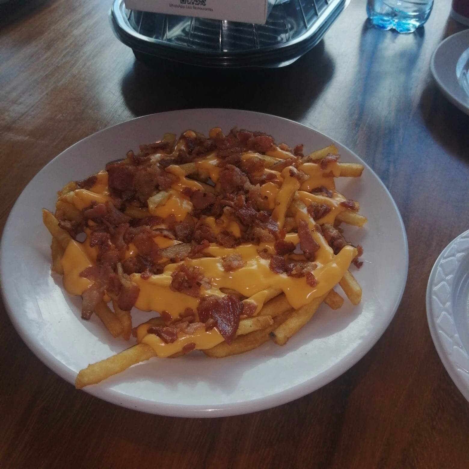Papas  cheddar
