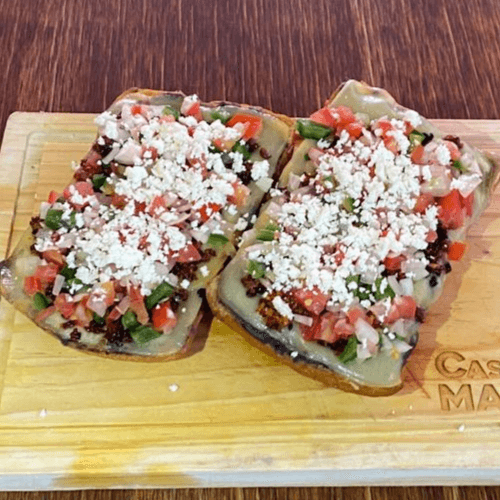 Mollete con chorizo