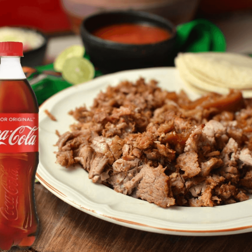 1/4 de Carnitas + Coca Cola 600 Ml+ Frijol 100 Grs