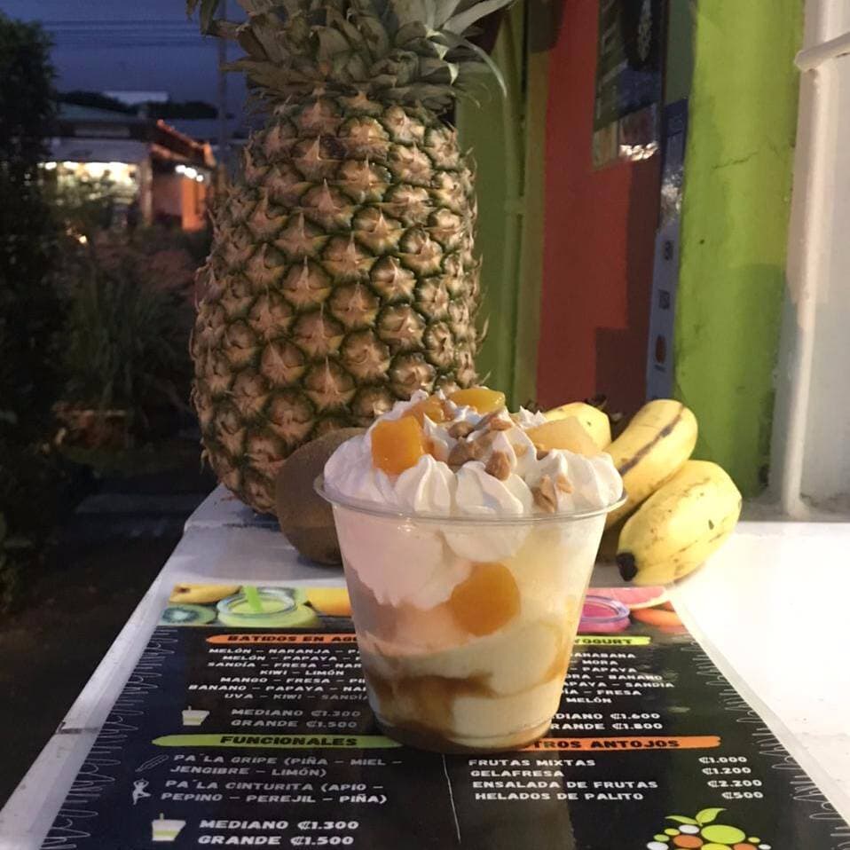 Sundae Frutas