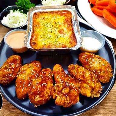 Promo lasaña+6und alitas bbq