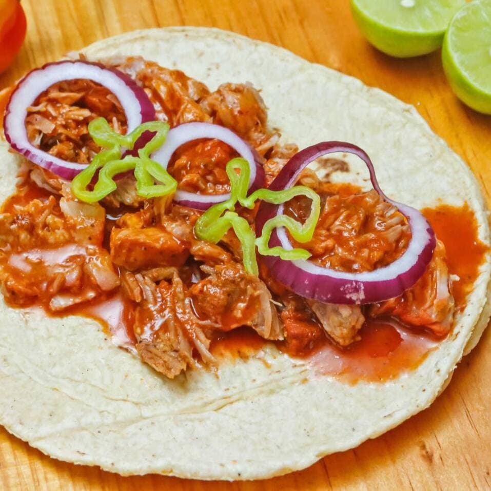 Orden de Tacos de Cochinita Pibil (4 Piezas)