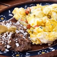 Surtidito Huevos Al Gusto Con Un Guisado
