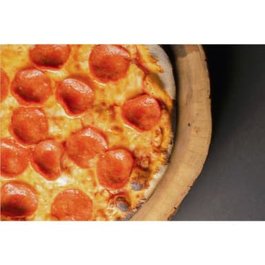 PIZZA PEPPERONI MEDIANA.