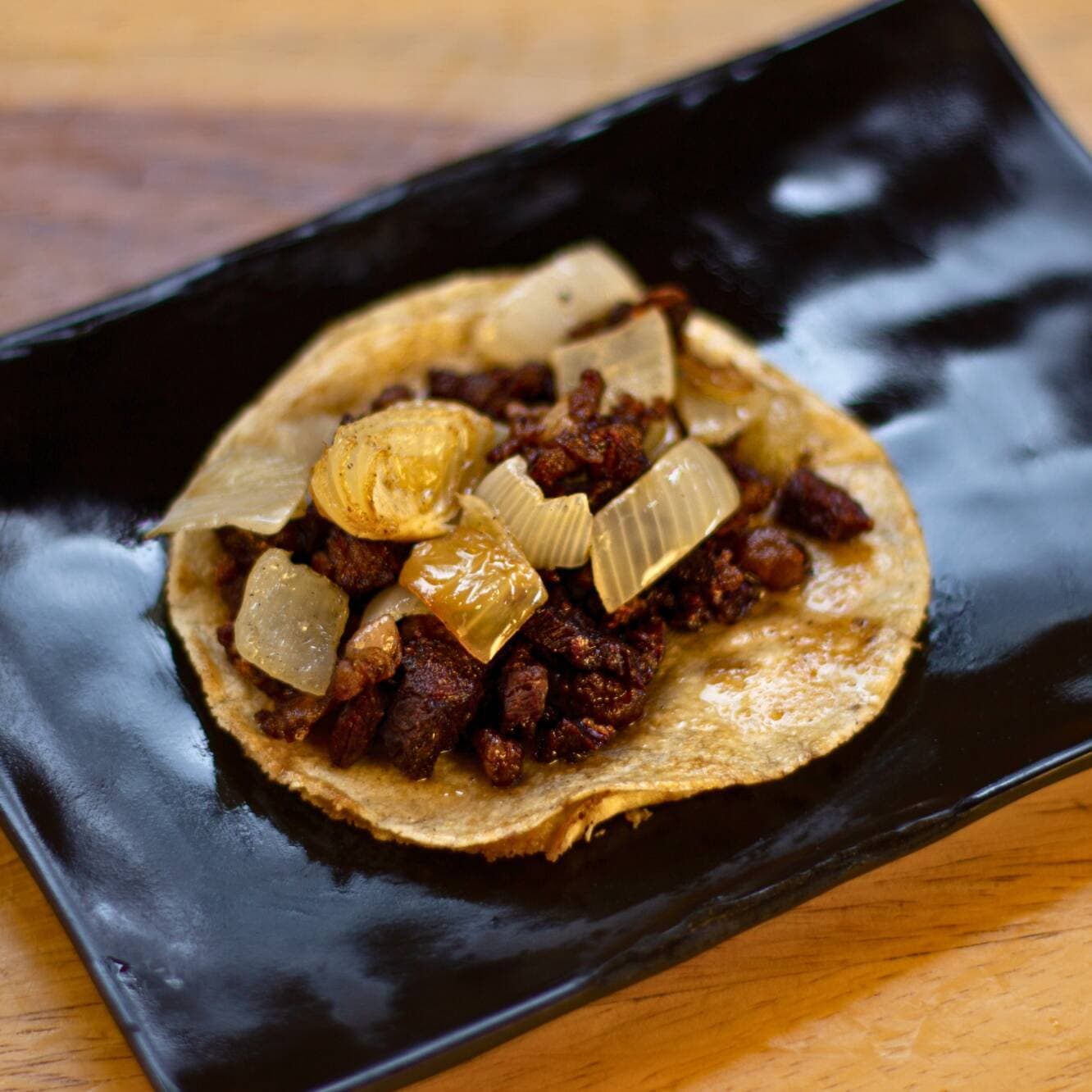 TACO DE CHICHARON DE RIB EYE