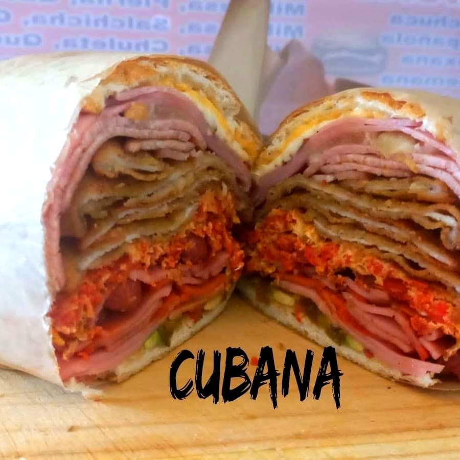 Torta GIGANTE ESPECIALIDAD CUBANA