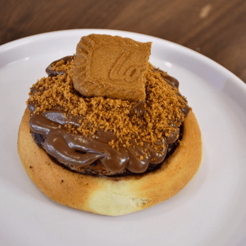 Roll de nutella y lotus