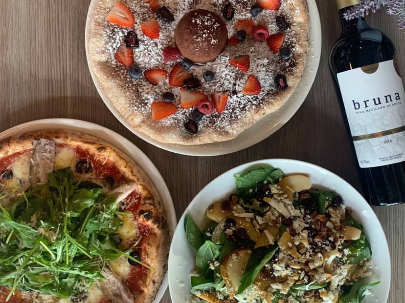 Bruna Pizza Napolitana