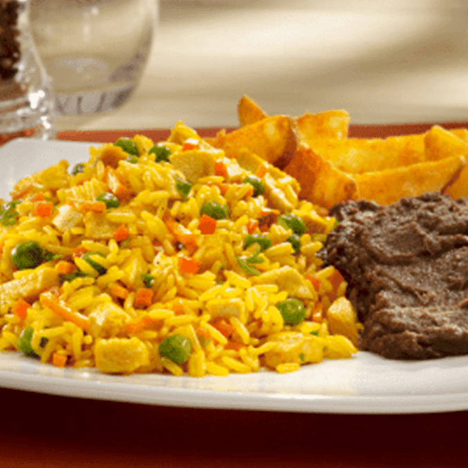 Casado de Arroz con Pollo + Bebida