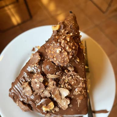 Rebanada de Pastel de Ferrero