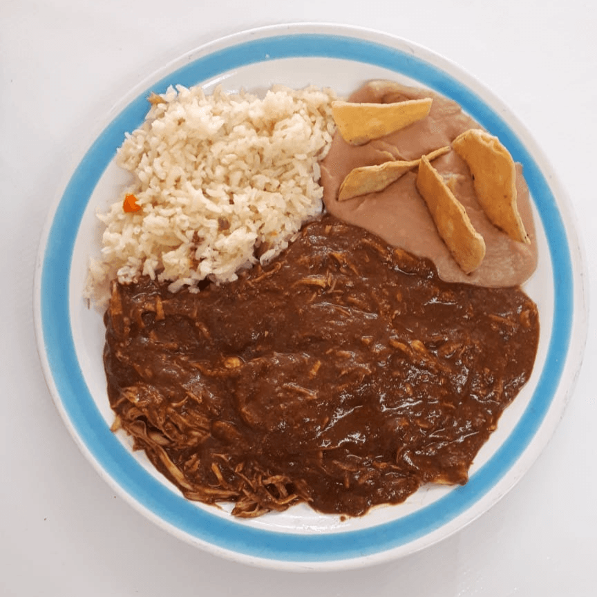 Pollo en Mole