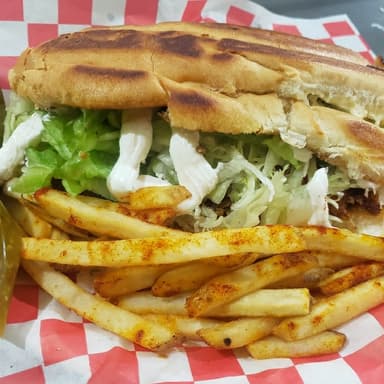 Torta Pierna con Papas 🍟