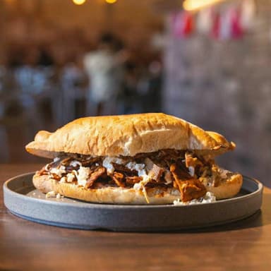 Torta de Chilaquiles