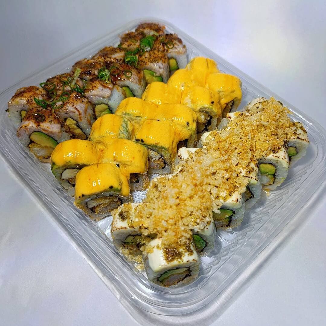 24 Makis + 2 Gaseosa