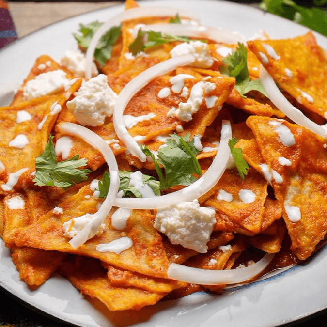 Combo Chilaquiles+ Agua del día