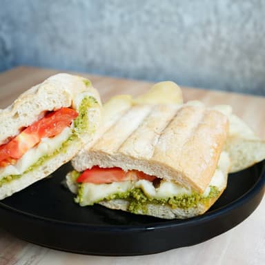 Chapata Pesto