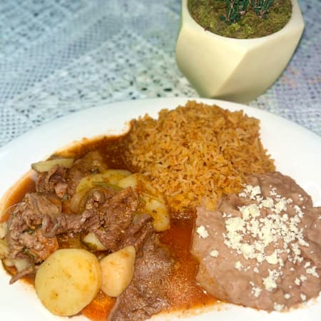 GUISADO DE RES CON PAPAS