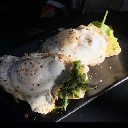 AVOCADO TOAST