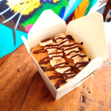 Mini Hot Cakes con Nutella y Plátano