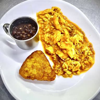 Huevos Adobados